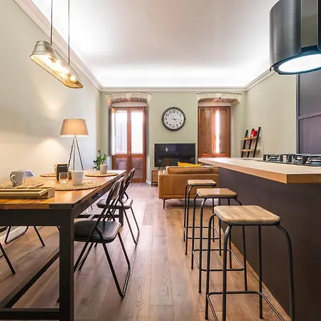 Domu Restituta - Stylish Flat In Old Town *