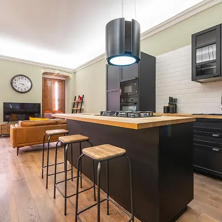 Domu Restituta - Stylish Flat In Old Town Cagliari