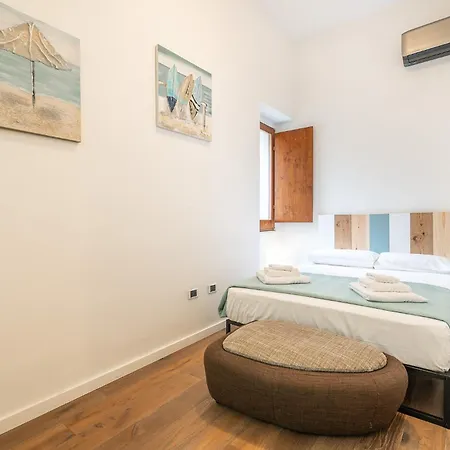 Domu Restituta - Stylish Flat In Old Town * Cagliari