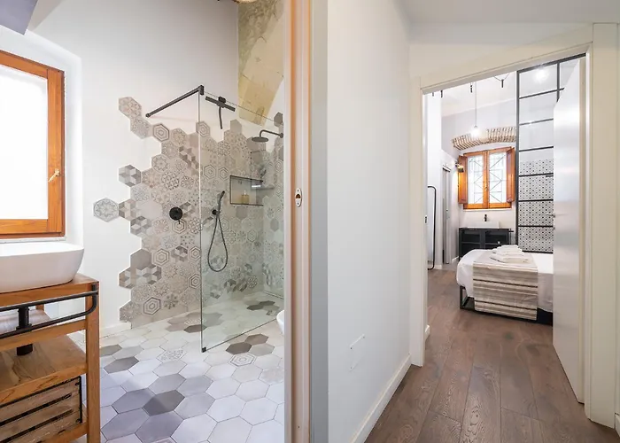 Domu Restituta - Stylish Flat In Old Town * カリアリ